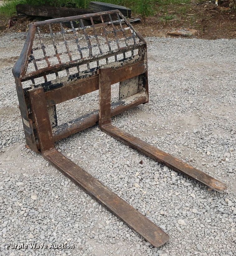 image for item IP9436 Skid steer forks