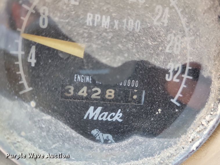 image for item IQ9766 1974 Mack  water truck