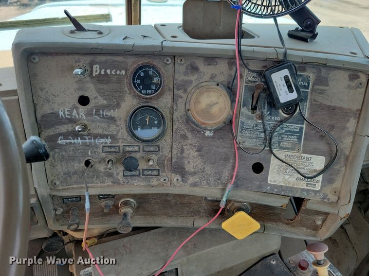 image for item IQ9766 1974 Mack  water truck