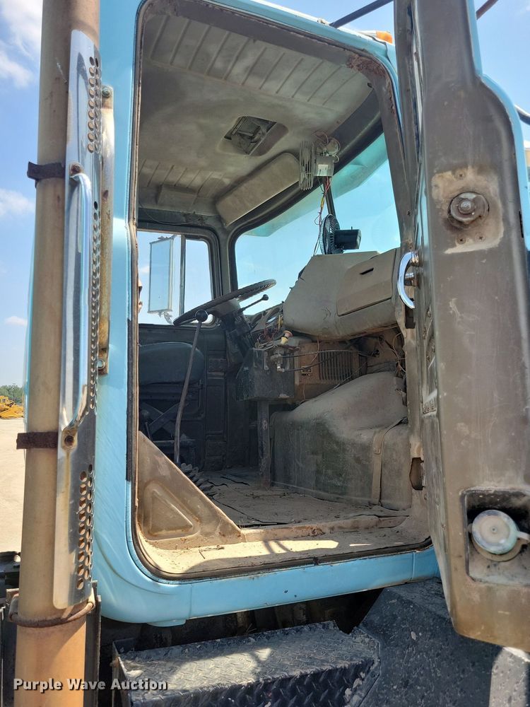 image for item IQ9766 1974 Mack  water truck