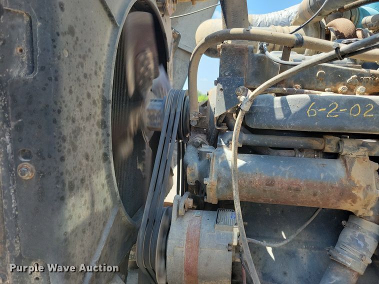 image for item IQ9766 1974 Mack  water truck