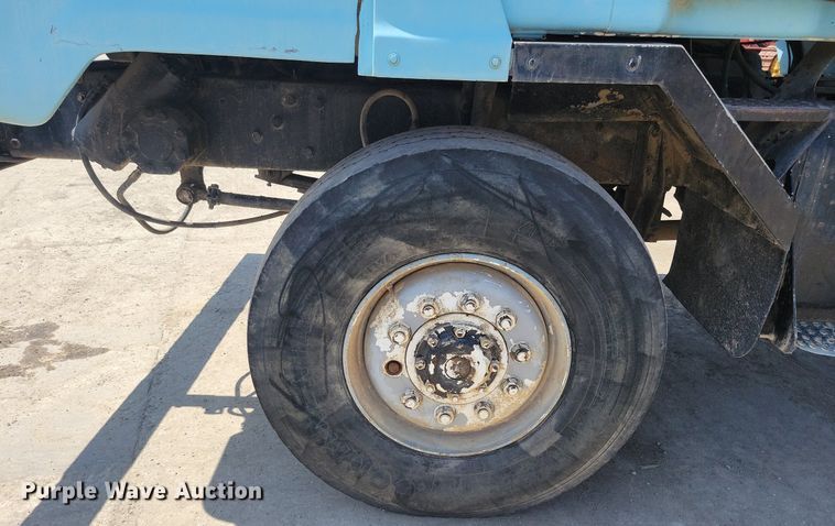 image for item IQ9766 1974 Mack  water truck