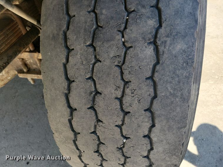 image for item IQ9766 1974 Mack  water truck