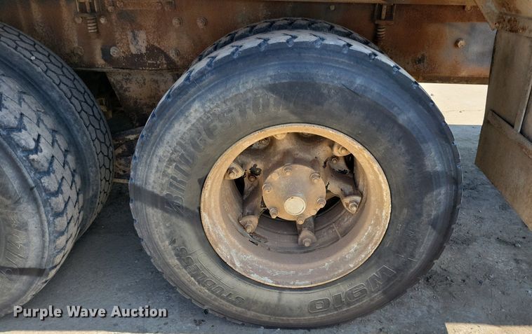 image for item IQ9766 1974 Mack  water truck