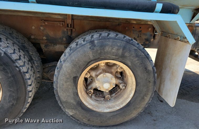 image for item IQ9766 1974 Mack  water truck