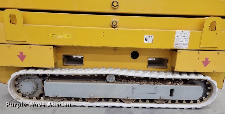 image for item IQ9879 Scissor lift