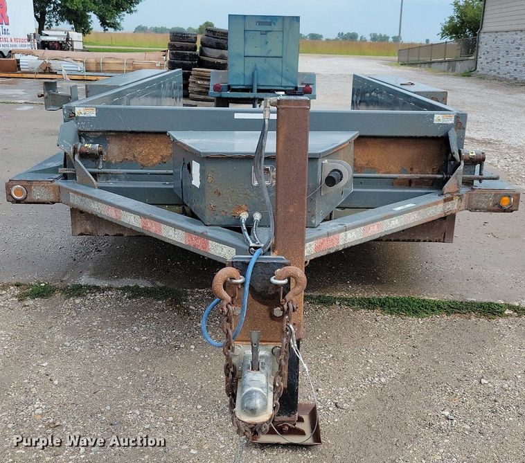 image for item IQ9880 2017 Behnke Enterprises, Inc. HDT1414E  equipment trailer