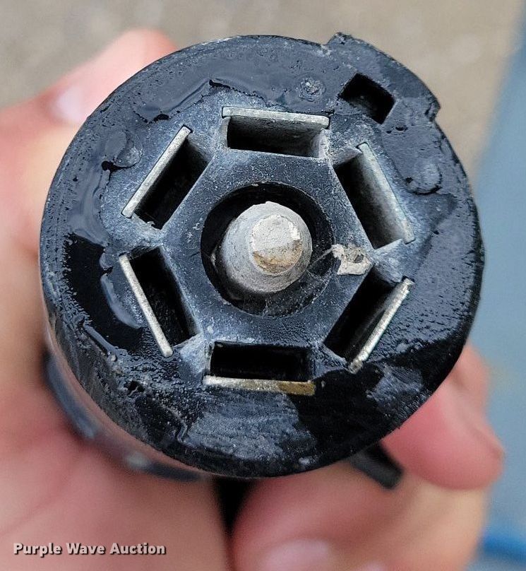 image for item IQ9880 2017 Behnke Enterprises, Inc. HDT1414E  equipment trailer