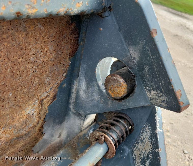 image for item IQ9880 2017 Behnke Enterprises, Inc. HDT1414E  equipment trailer