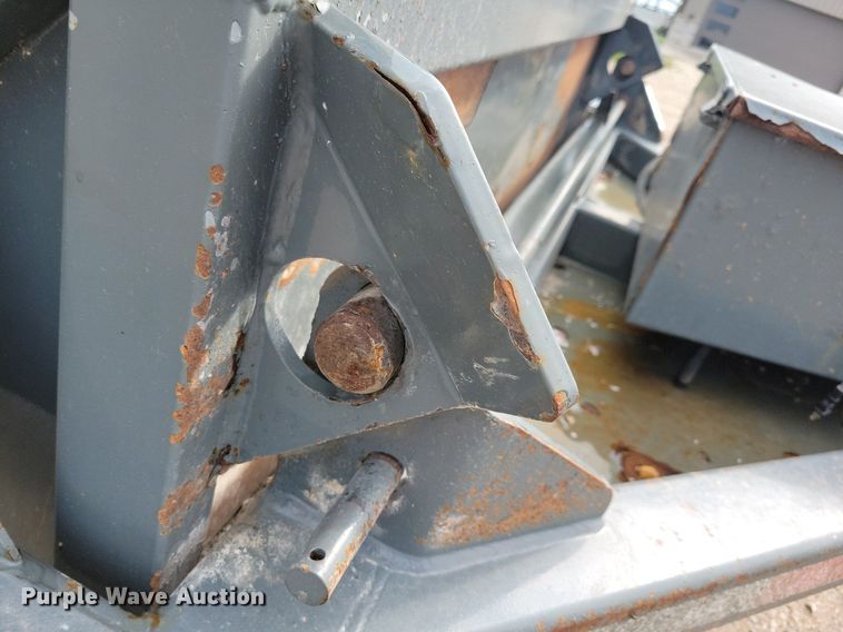 image for item IQ9880 2017 Behnke Enterprises, Inc. HDT1414E  equipment trailer