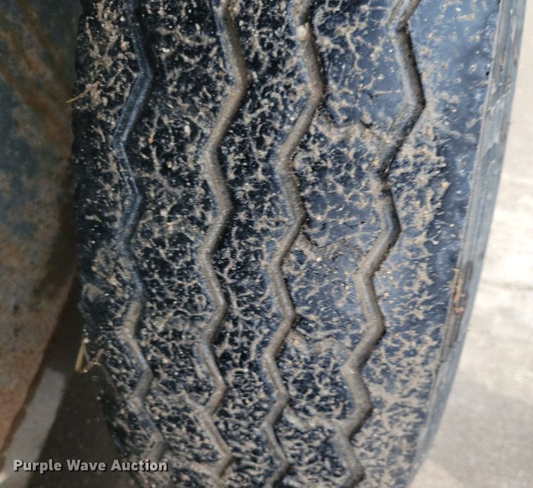 image for item IQ9880 2017 Behnke Enterprises, Inc. HDT1414E  equipment trailer