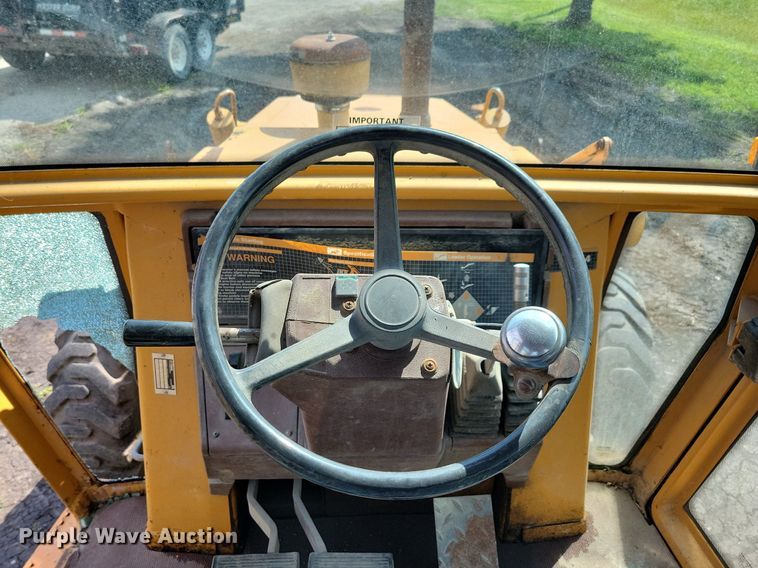 image for item IQ9895 Case 580SK Turbo  backhoe