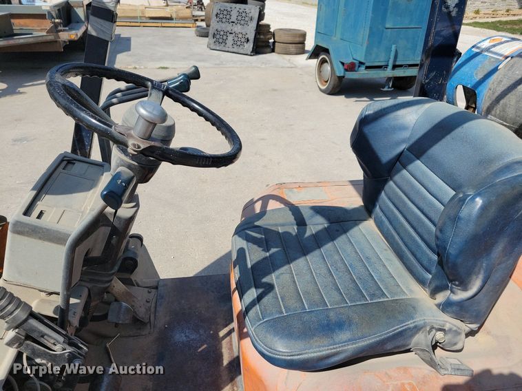 image for item IQ9896 Toyota 5FGC20  forklift