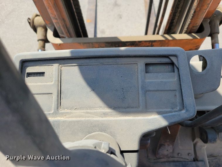 image for item IQ9896 Toyota 5FGC20  forklift