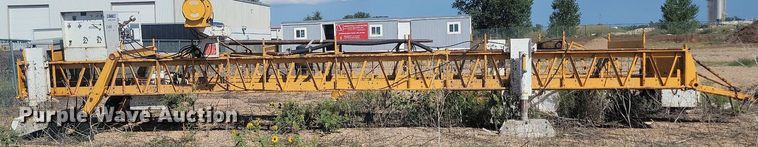 image for item JC9743 Gomaco C450  bridge deck finish machine