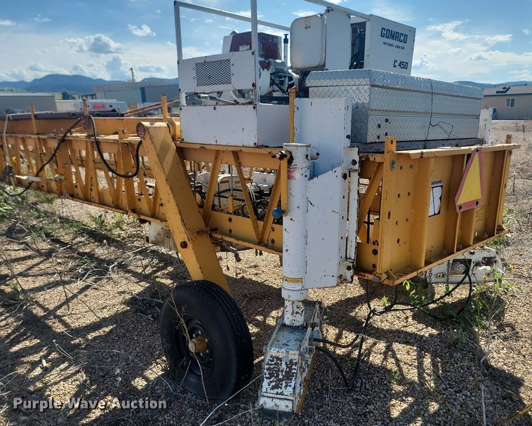 image for item JC9743 Gomaco C450  bridge deck finish machine