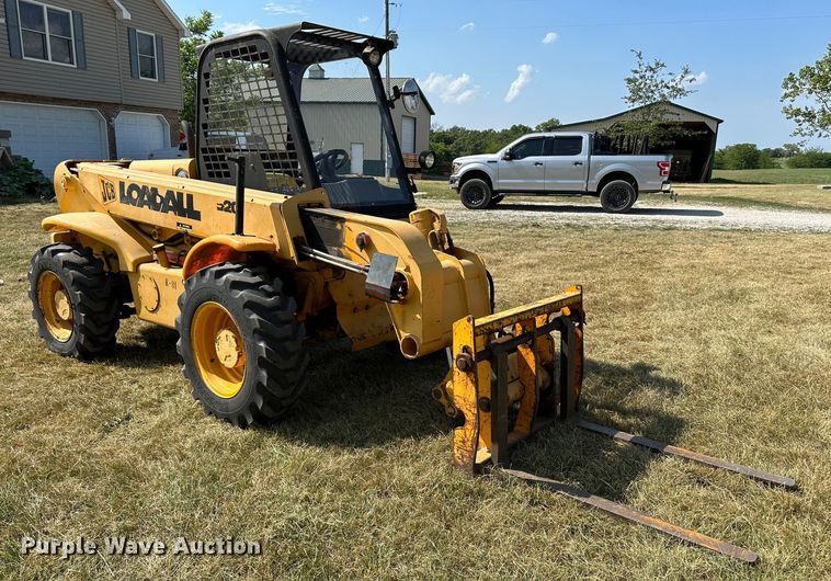 image for item JC9984 2000 JCB Loadall 520  telehandler