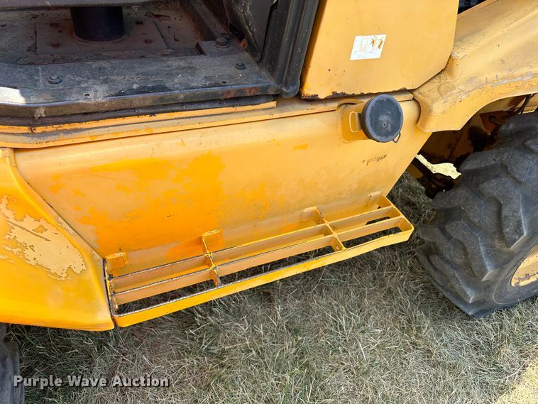 image for item JC9984 2000 JCB Loadall 520  telehandler