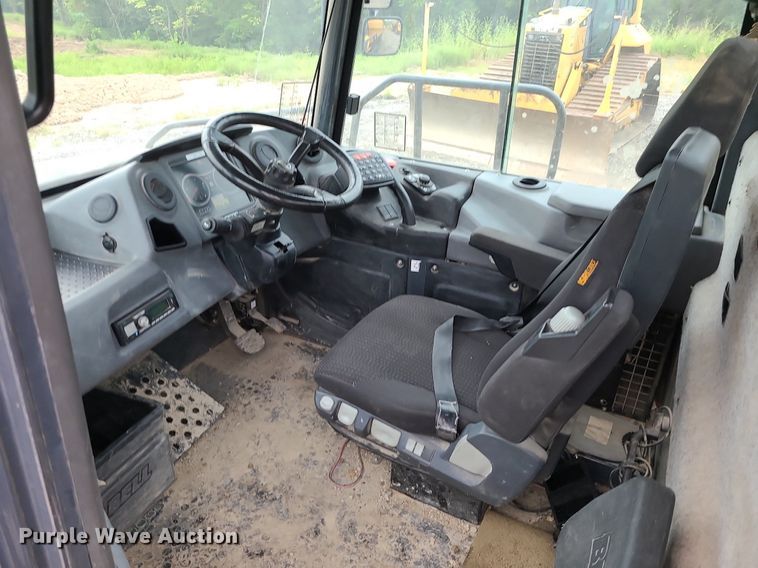 image for item JC9986 2020 Bell B30E  haul truck