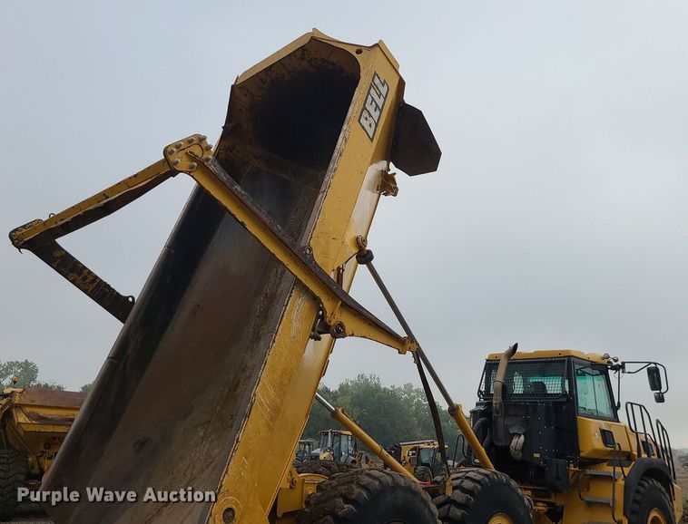image for item JC9986 2020 Bell B30E  haul truck