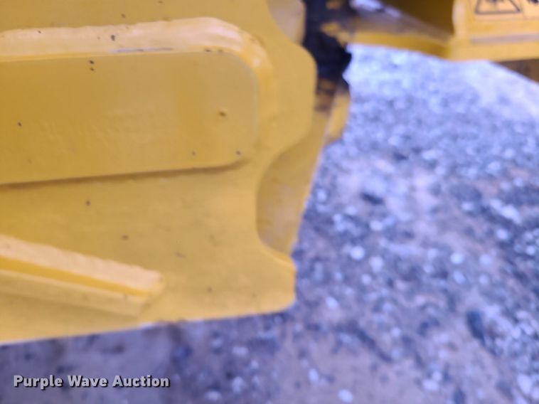 image for item JC9987 2020 Bell B30E  haul truck