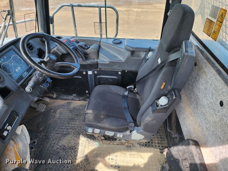 image for item JC9987 2020 Bell B30E  haul truck