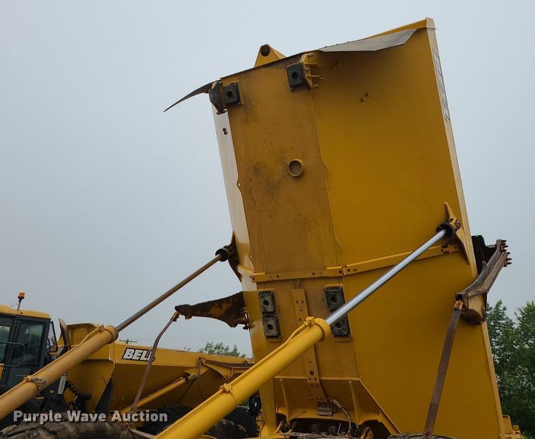 image for item JC9988 2021 Bell B30E  haul truck