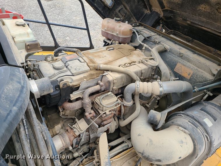 image for item JC9988 2021 Bell B30E  haul truck