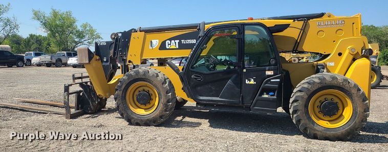 image for item JC9991 2018 Caterpillar TL1255D  telehandler