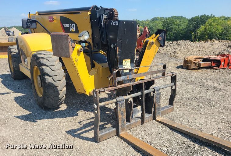 image for item JC9991 2018 Caterpillar TL1255D  telehandler