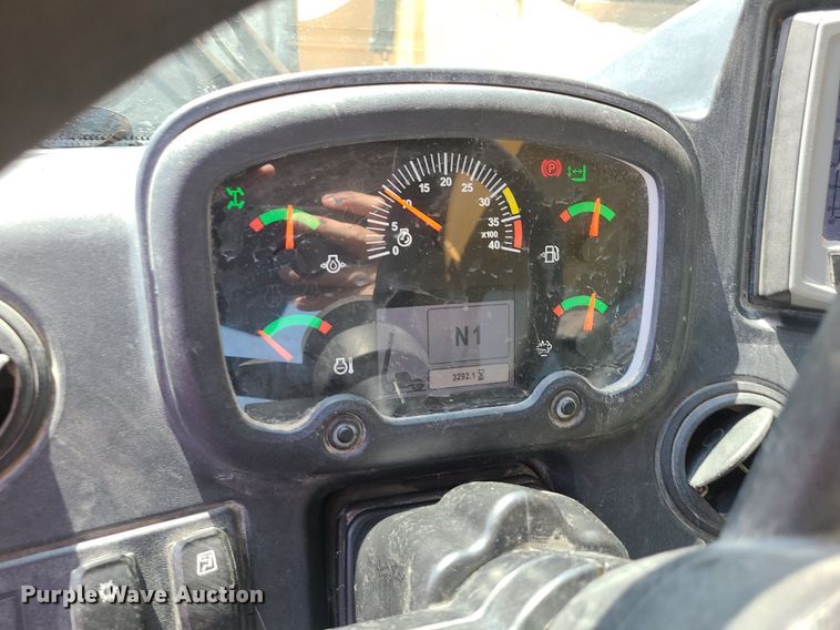 image for item JC9991 2018 Caterpillar TL1255D  telehandler