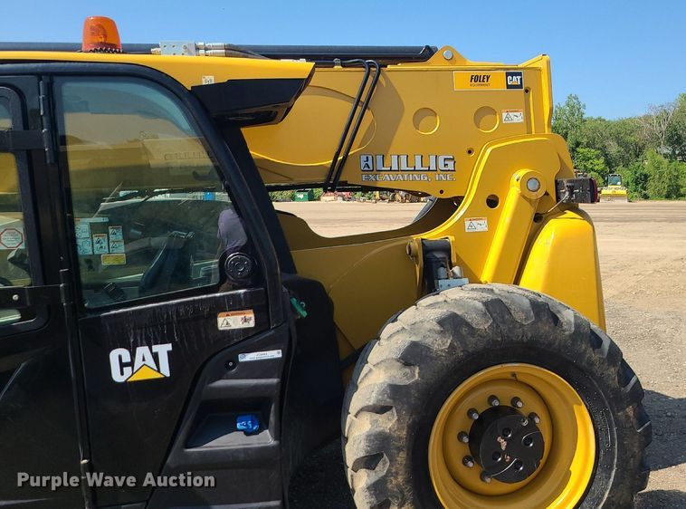 image for item JC9993 2017 Caterpillar TL1255D  telehandler