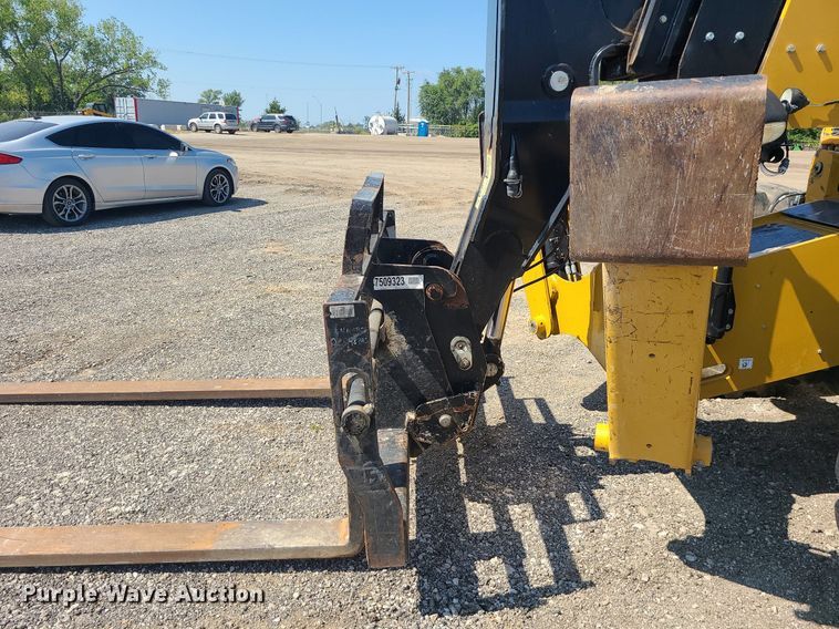 image for item JC9993 2017 Caterpillar TL1255D  telehandler
