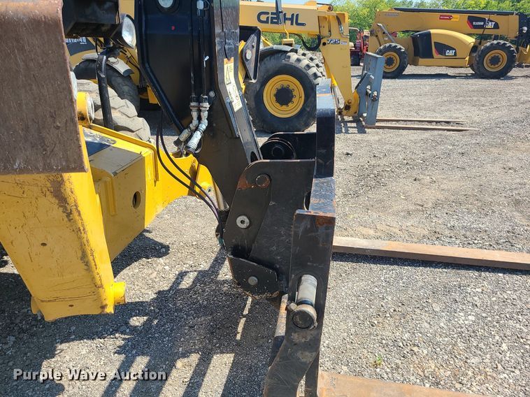 image for item JC9993 2017 Caterpillar TL1255D  telehandler