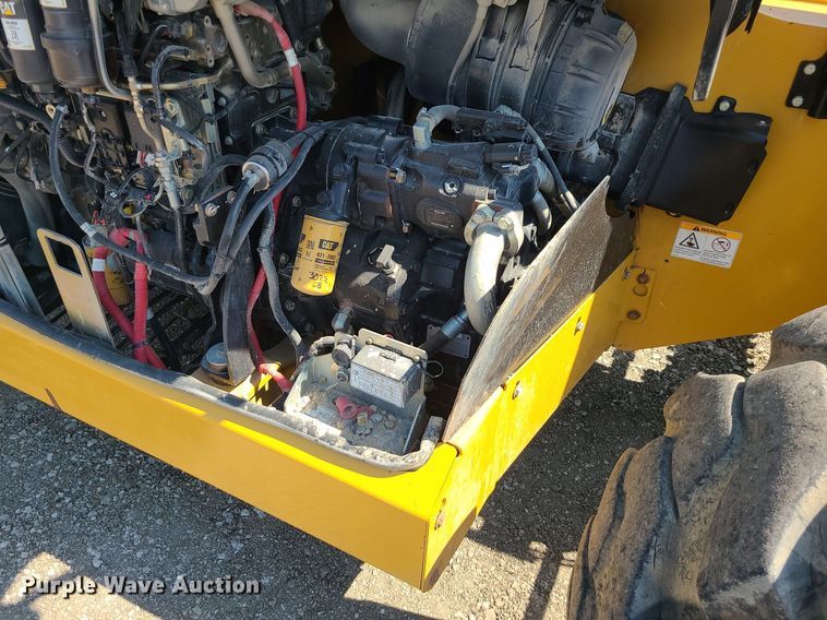 image for item JC9993 2017 Caterpillar TL1255D  telehandler