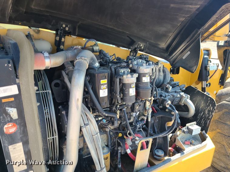 image for item JC9993 2017 Caterpillar TL1255D  telehandler