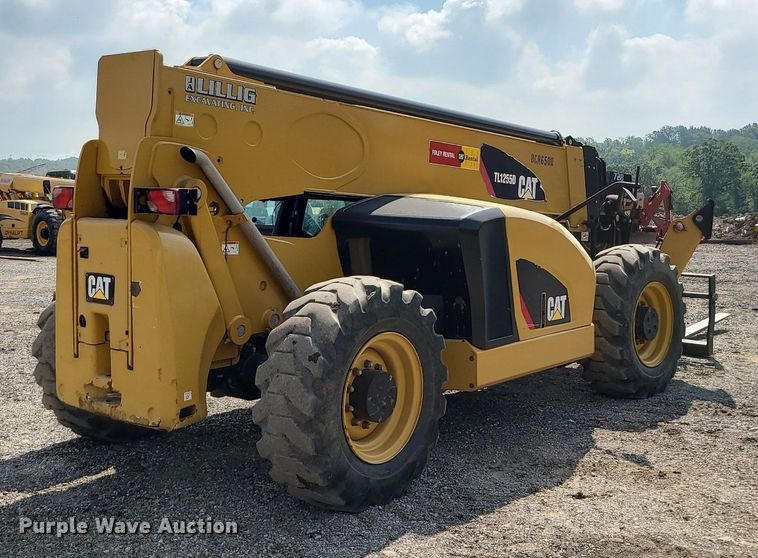 image for item JC9994 2017 Caterpillar TL1255D  telehandler
