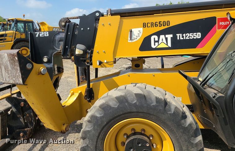 image for item JC9994 2017 Caterpillar TL1255D  telehandler