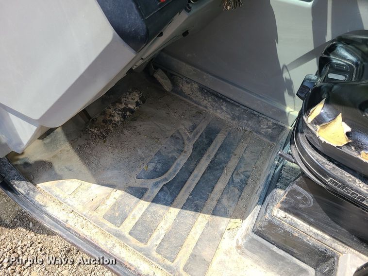 image for item JC9994 2017 Caterpillar TL1255D  telehandler