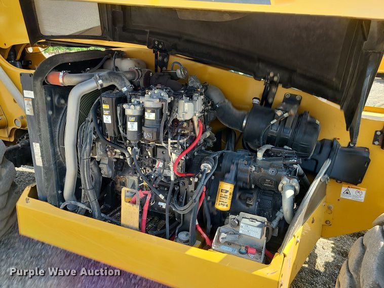 image for item JC9994 2017 Caterpillar TL1255D  telehandler