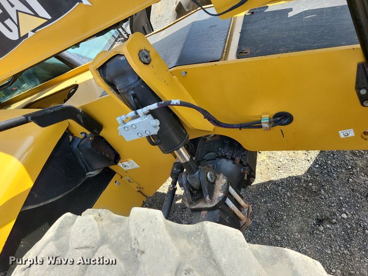 image for item JC9994 2017 Caterpillar TL1255D  telehandler