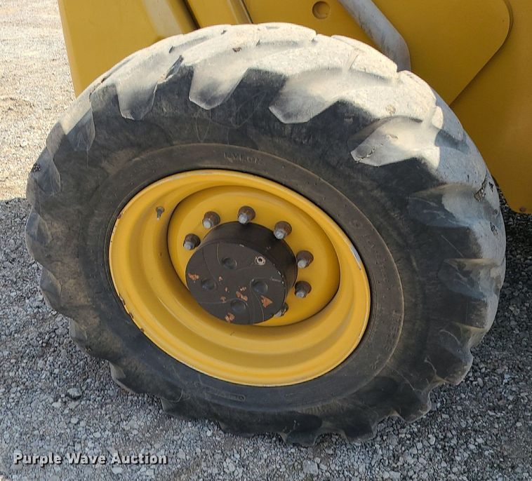 image for item JC9994 2017 Caterpillar TL1255D  telehandler