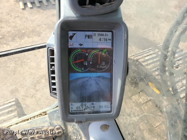 image for item JC9999 2017 John Deere 245G LC  excavator