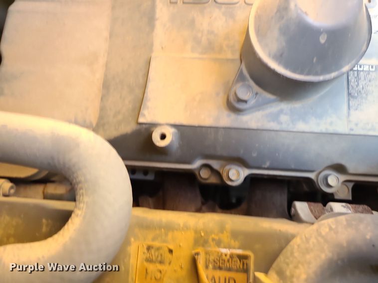 image for item JC9999 2017 John Deere 245G LC  excavator