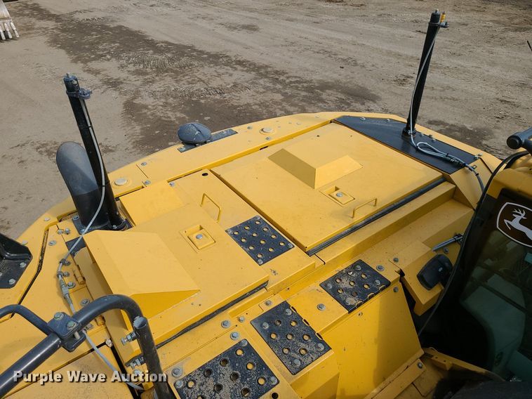 image for item JC9999 2017 John Deere 245G LC  excavator