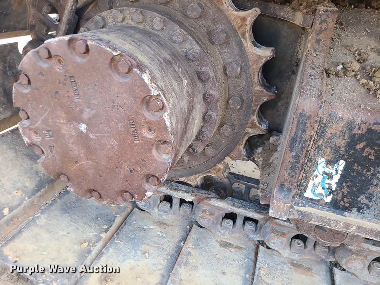 image for item JC9999 2017 John Deere 245G LC  excavator