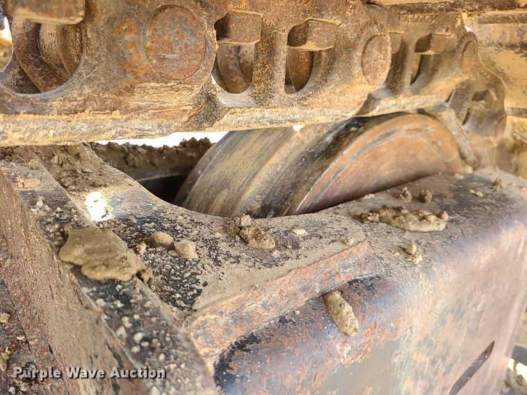 image for item JC9999 2017 John Deere 245G LC  excavator