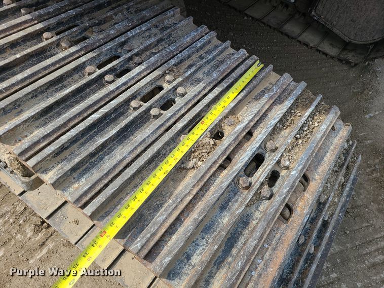 image for item JC9999 2017 John Deere 245G LC  excavator