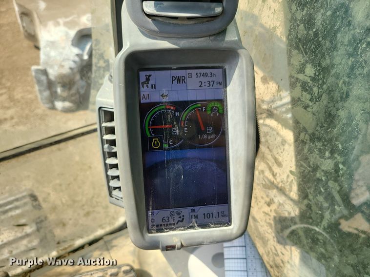 image for item JD9000 2015 John Deere 350G LC  excavator