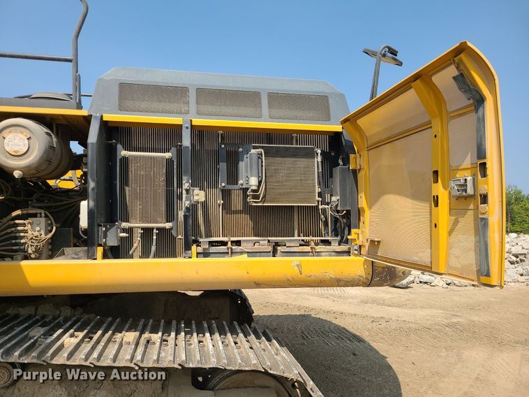 image for item JD9000 2015 John Deere 350G LC  excavator